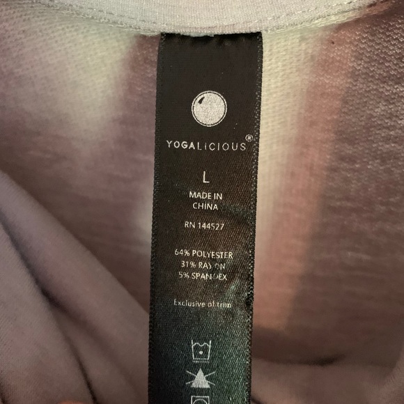 Yogalicious cowl neck sweater - Picture 3 of 3